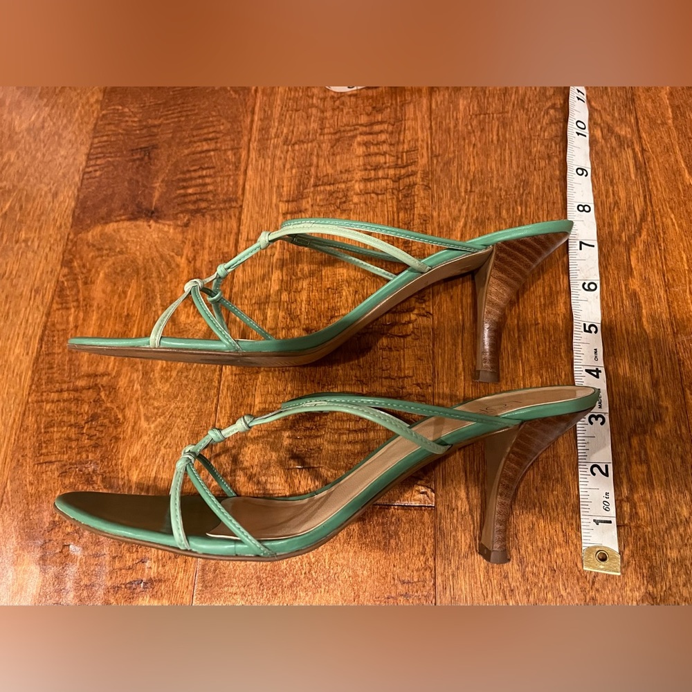 Ann Taylor Loft 2 tone green strappy sandal - Picture 5 of 7
